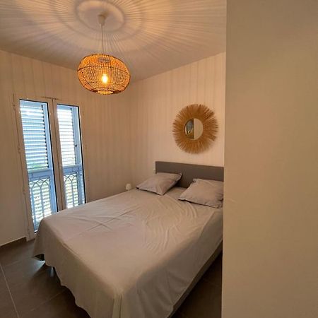 Appart Avec Terrasse Vue Sur Mer Exceptionnelle L'Ile-Rousse  Exterior photo